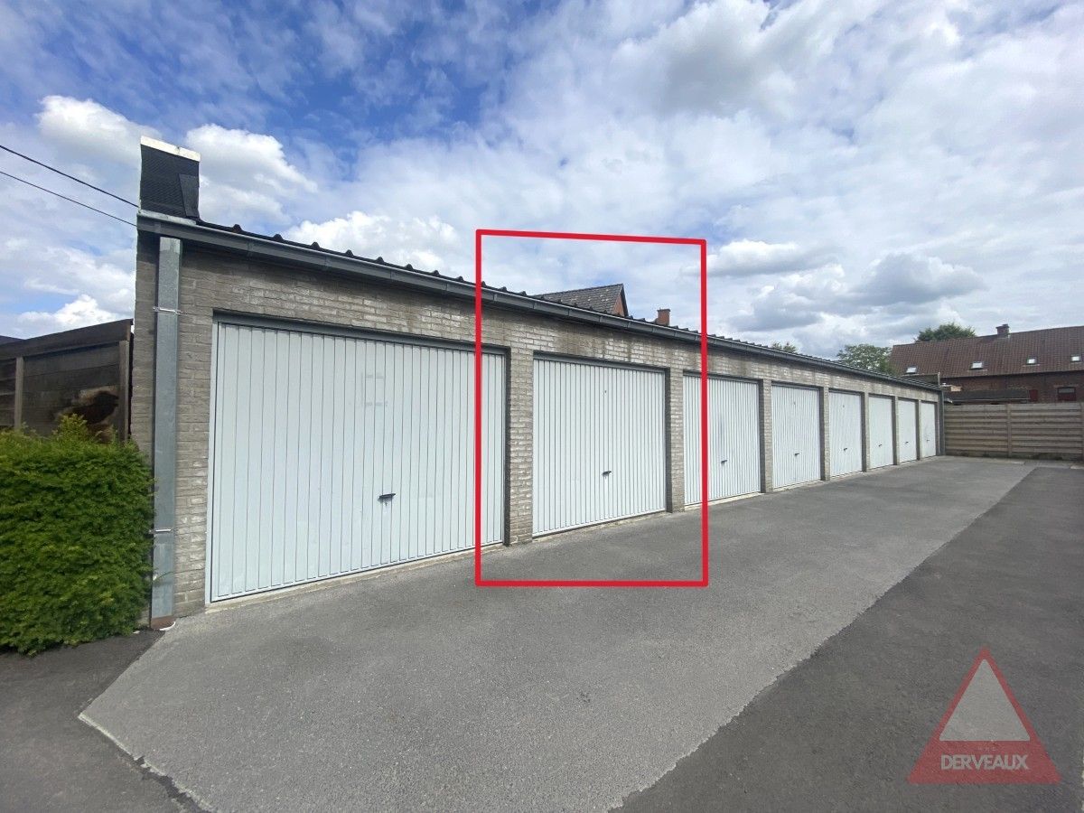Rumbeke – Lichtrijk duplexappartement met 2 slaapkamers en garage foto 14
