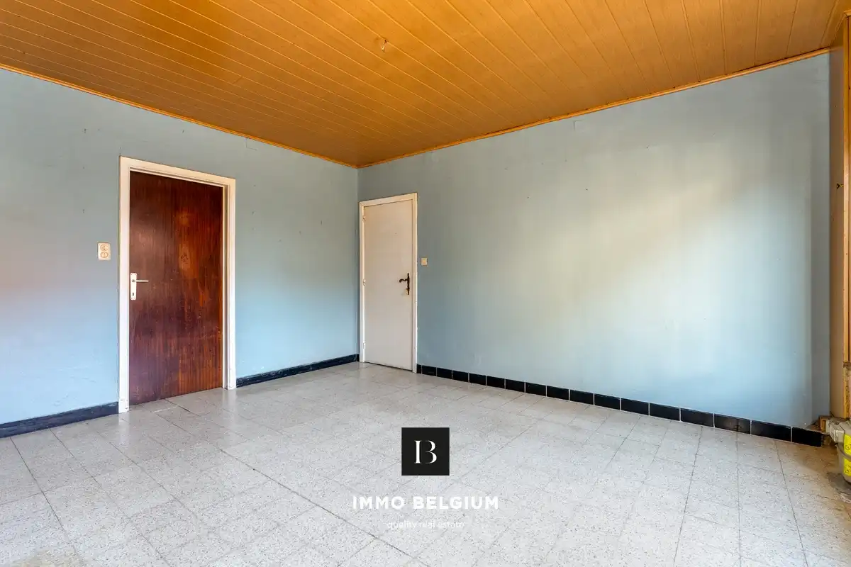Te renoveren woning in Vlissegem foto 3