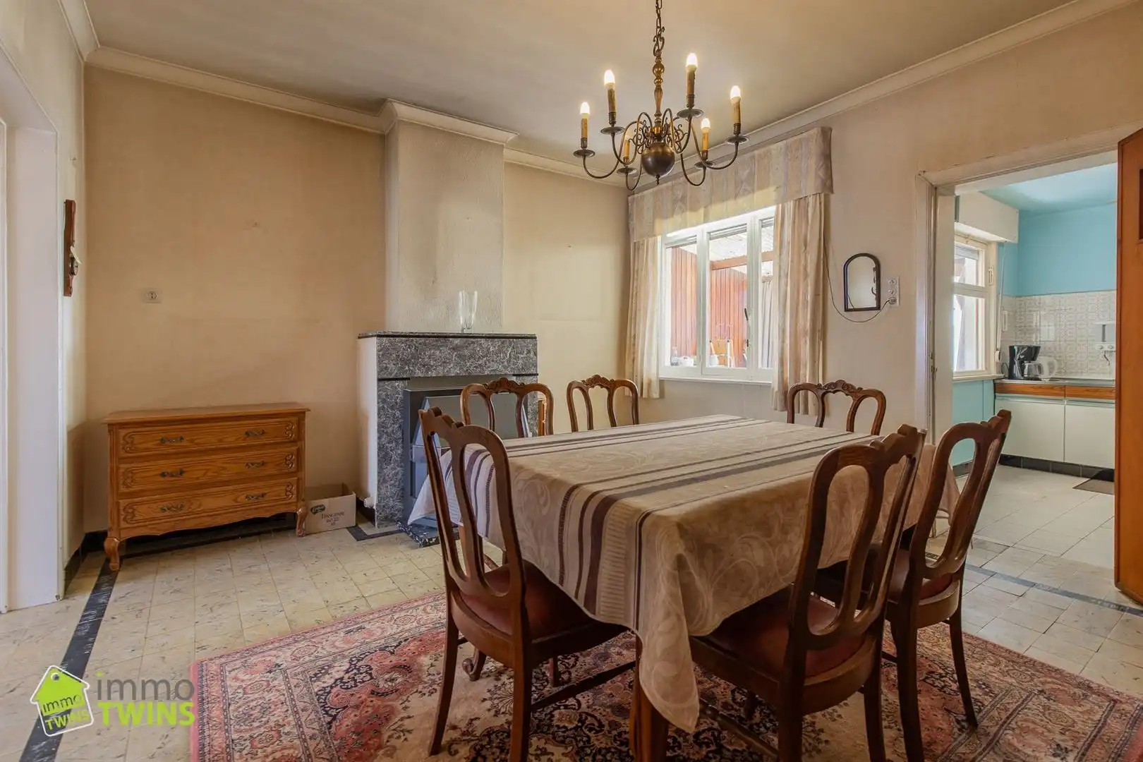 Te renoveren woning met uitweg, garage en tuin te Zele | BEZOEKDAG op afspraak foto 2