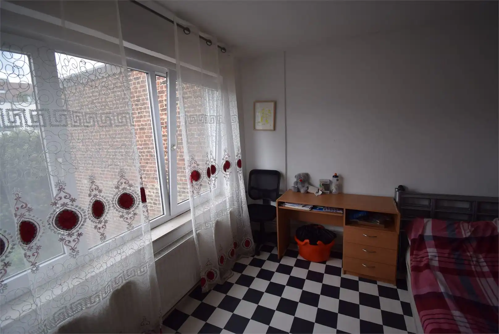 Opbrengstwoning met een commercieel gelijkvloers foto 9
