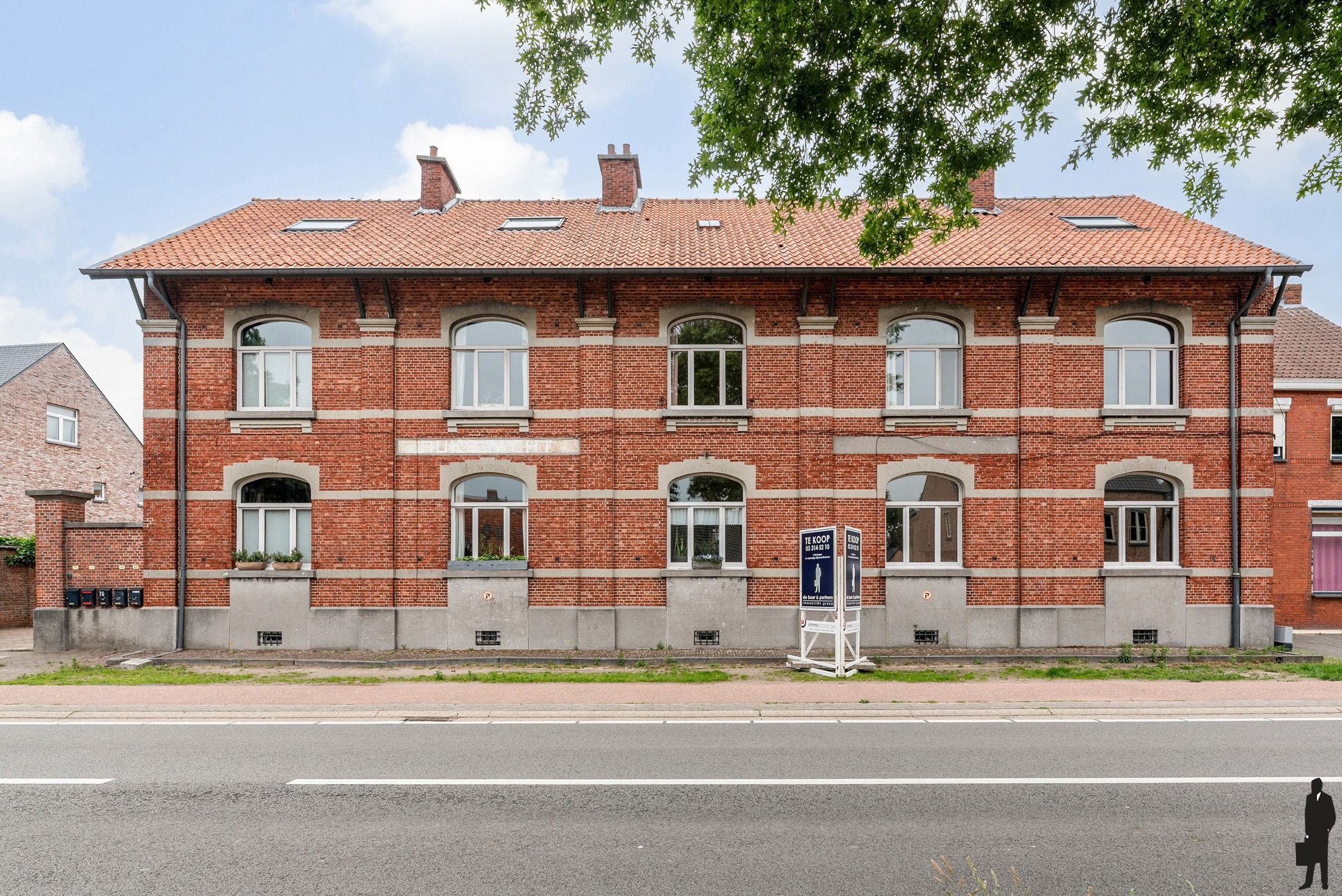 5 woningen gelegen in de oude Rijkswachtkazerne op ca. 1520m² te Meerle! foto 3