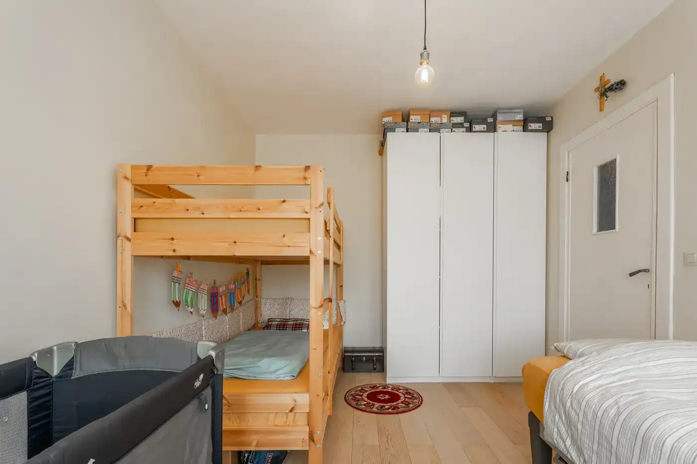 Ruime en gezellige woning met 4 slaapkamers in het centrum van Avelgem foto 17