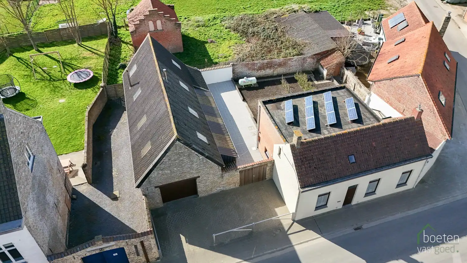 GIJVERINKHOVE: Degelijk woonhuis met 3 slaapkamers, loods (ca 100m²), zonneterras en -tuin op 545m² grondopp. foto 22