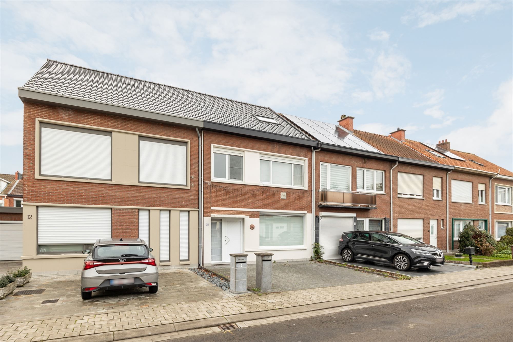 Ruime gezinswoning met drie slaapkamers en tuin foto 24