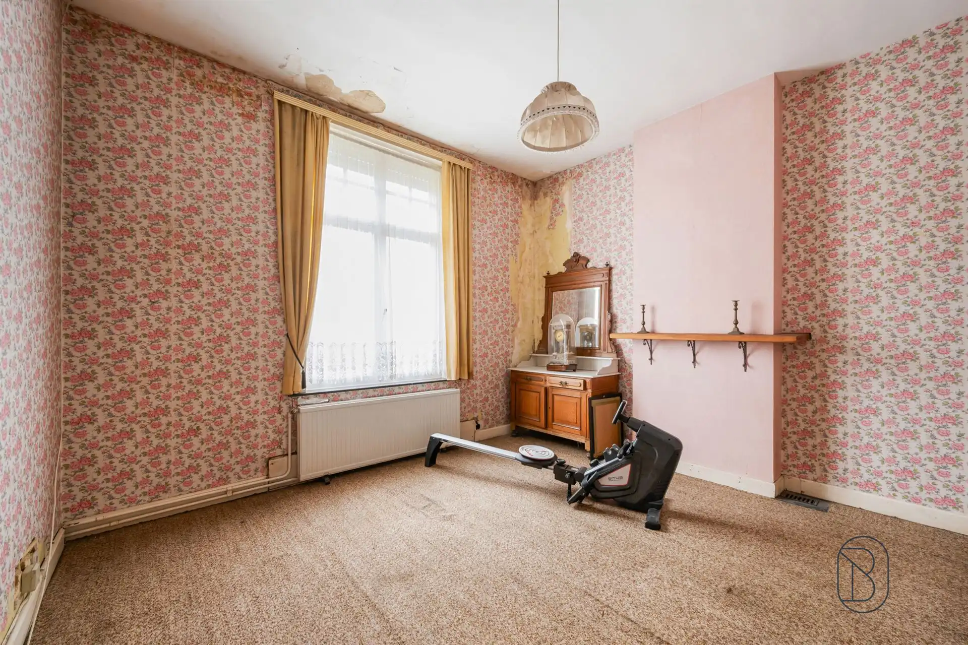 Charmante herenwoning met karakter en mooi potentieel! foto 23