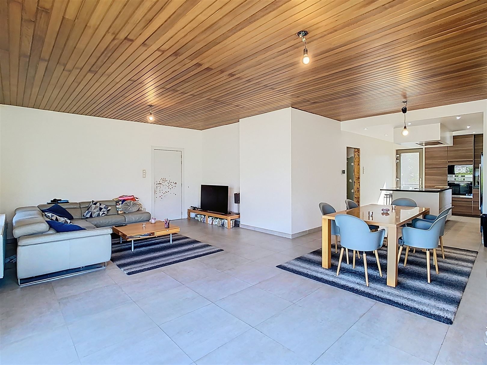 Ruime woning af te werken, 3/5 slpks, garage, tuin, 16a 03ca foto 36