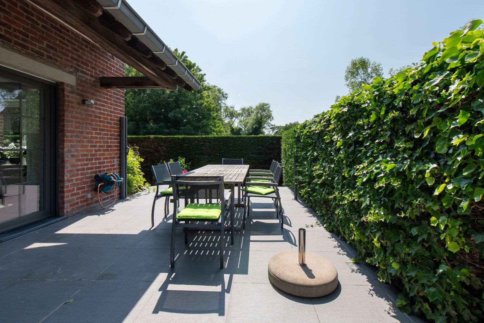 Gerenoveerde villa met 5 slpk's foto 18
