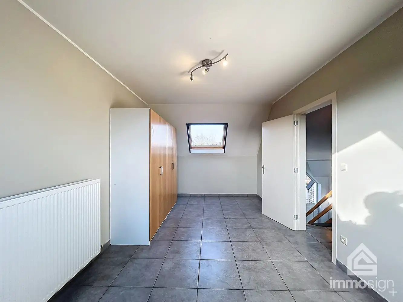 Halfopen gezinswoning met 3 slaapkamers en ruime tuin te Bocholt! foto 11