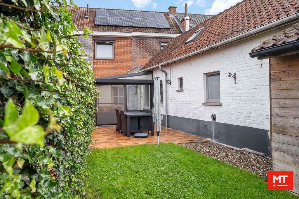 Instapklare woning met 3 slaapkamers, ZW-gerichte tuin en garage/uitweg in Kruiseke foto 26