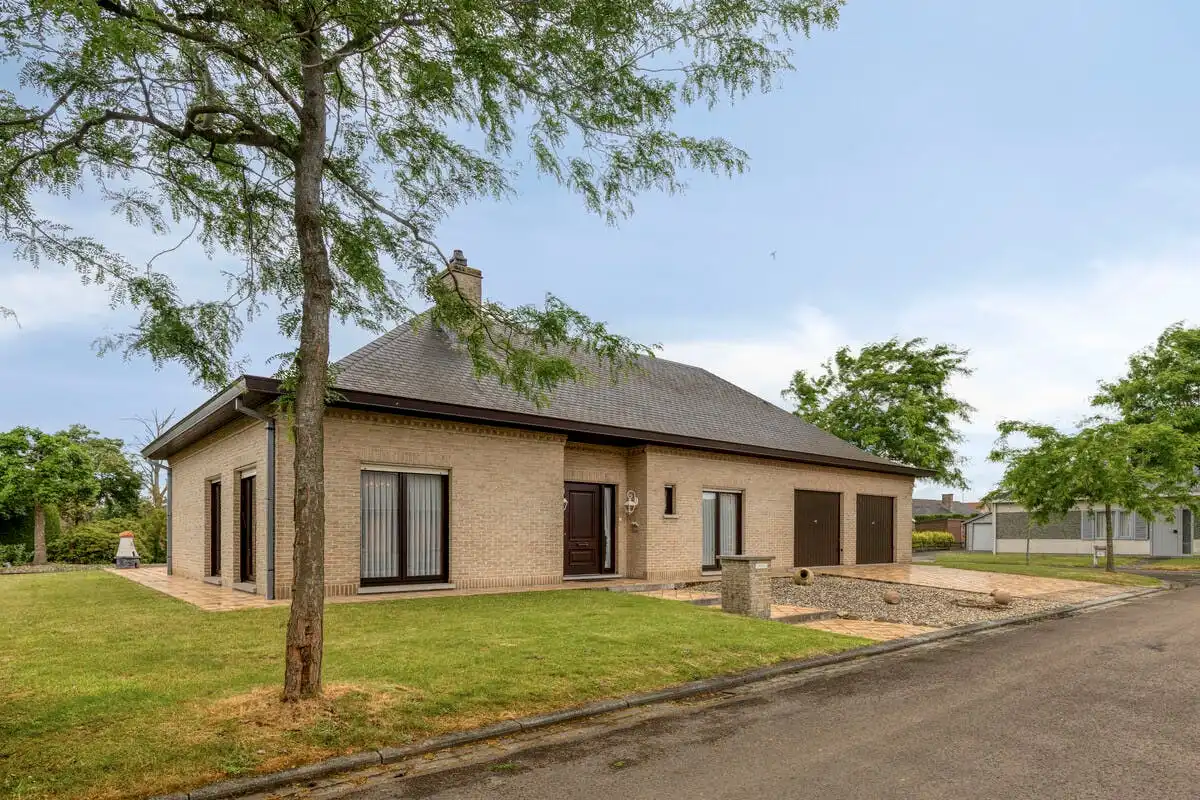 Top onderhouden villa op een rustige locatie in Moorsele foto 2