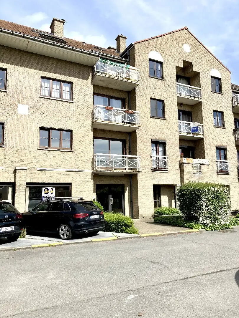 Gerenoveerd appartement op wandelafstand van centrum Harelbeke/Kortrijk.  foto 17