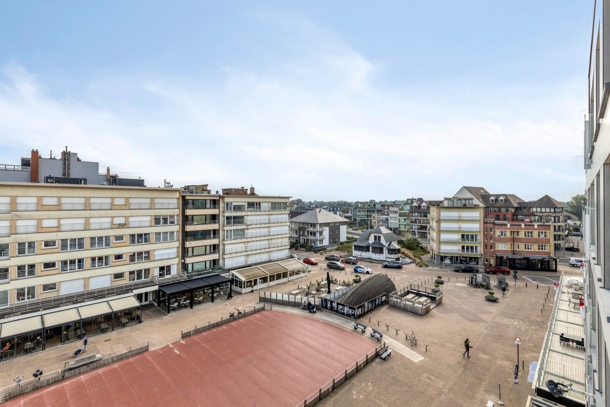 Panoramisch hoekappartement te koop op de Zeedijk van Sint-Idesbald! foto 20