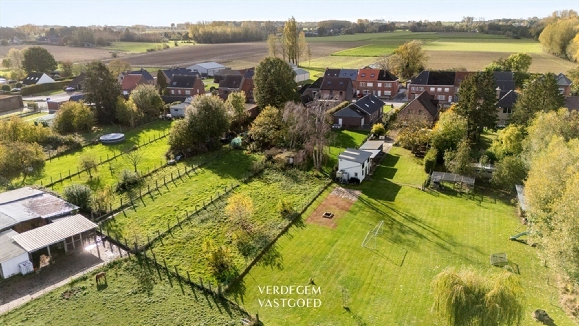 Bungalow met 3+1 slaapkamers op perceel van 2.332m² foto 21