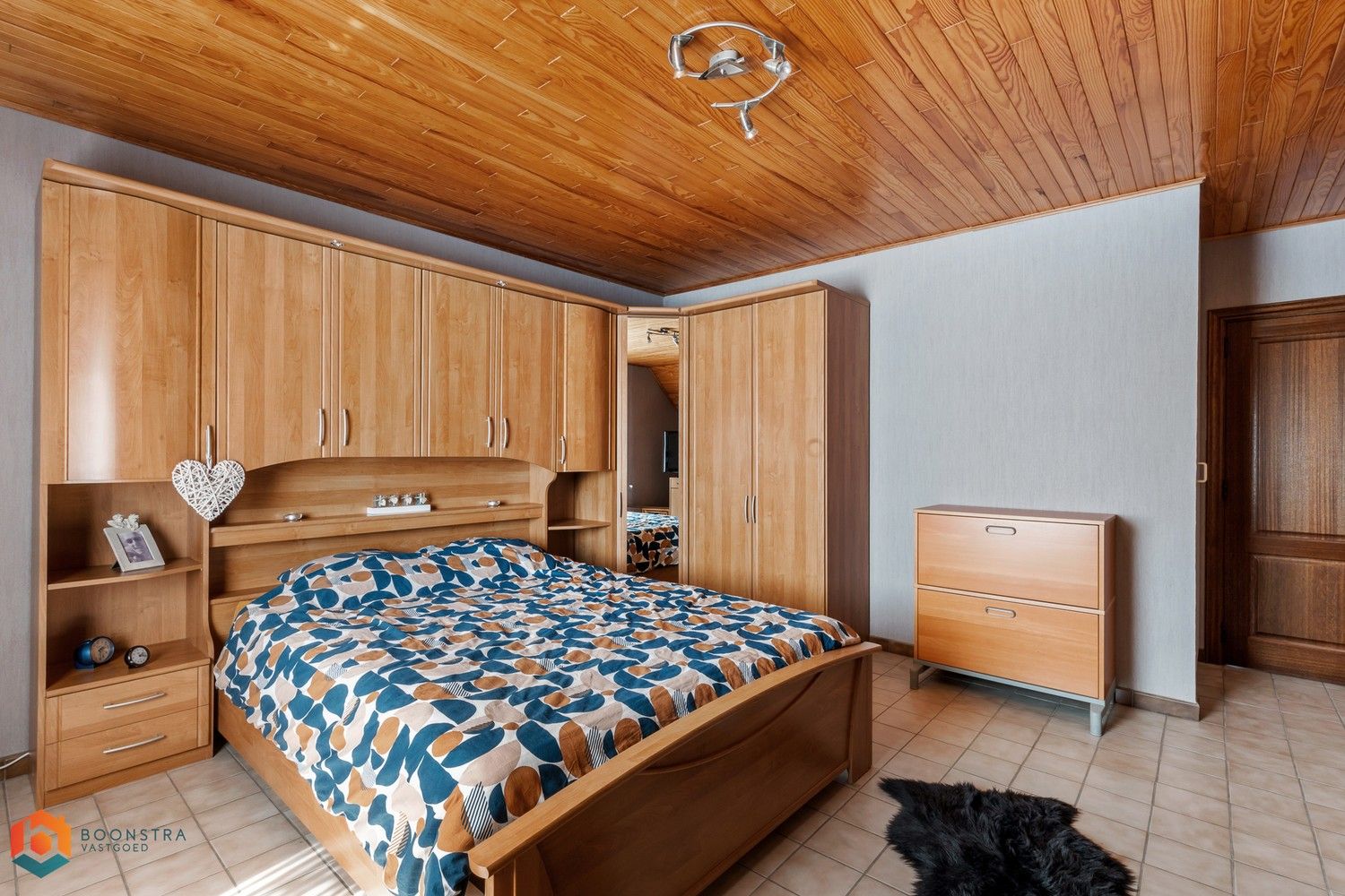 Zeer verzorgde instapklare woning met 4 slpkrs en leuke tuin (800m²) foto 17