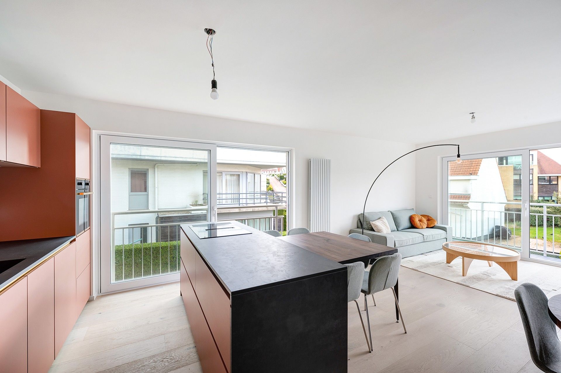 Prachtig afgewerkt appartement in villa residentie aan het strand te Duinbergen foto 9