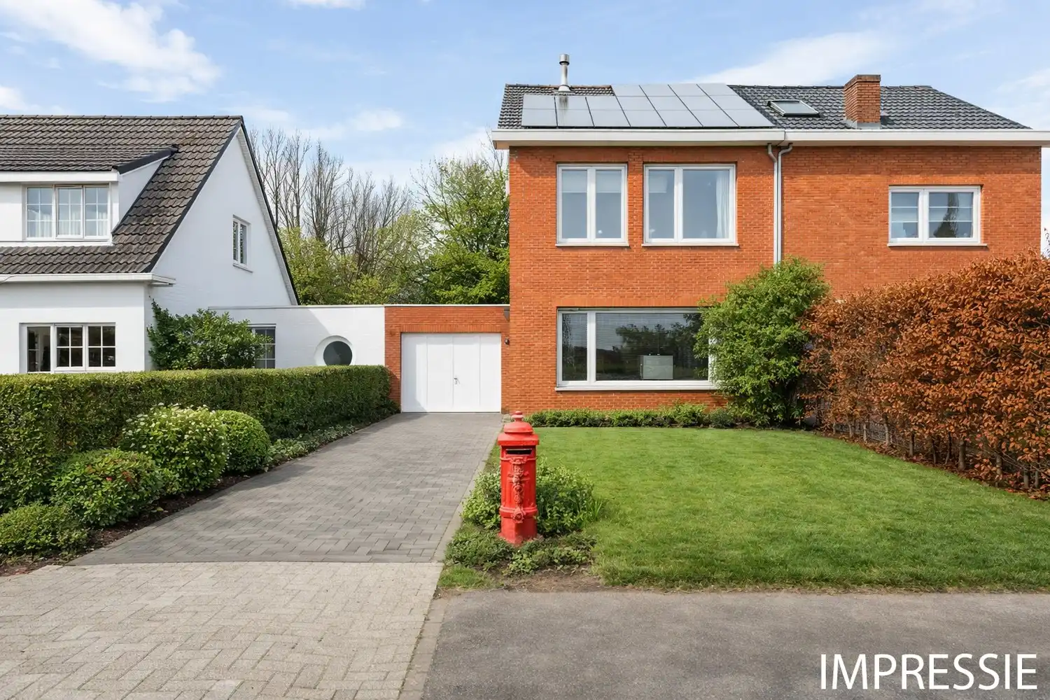 Te renoveren halfopen bebouwing met prachtige tuin op gunstige locatie te Lint foto 3