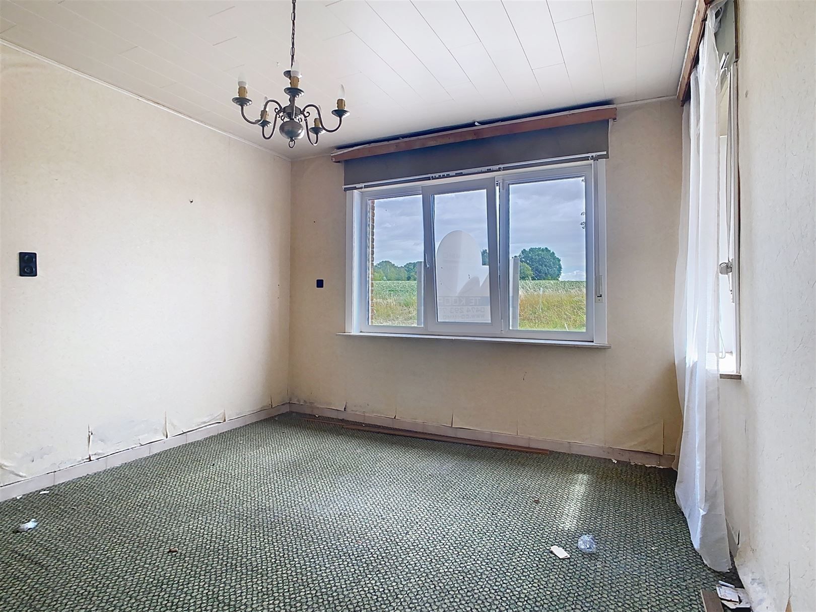 Te renoveren woning met garages, atelier, 12a 57ca foto 11