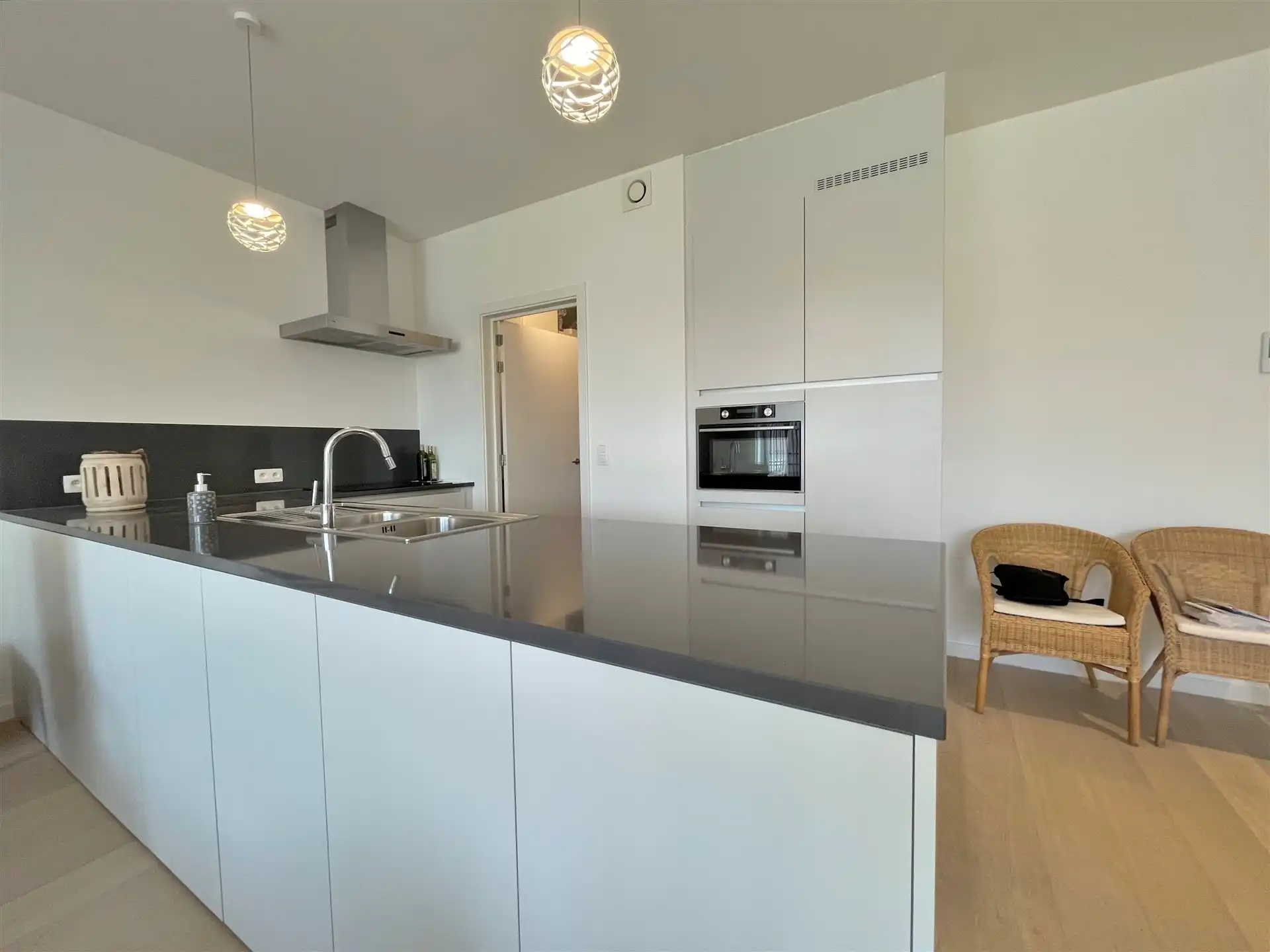 Uitzonderlijk twee slaapkamer appartement op toplocatie te Leuven foto 5
