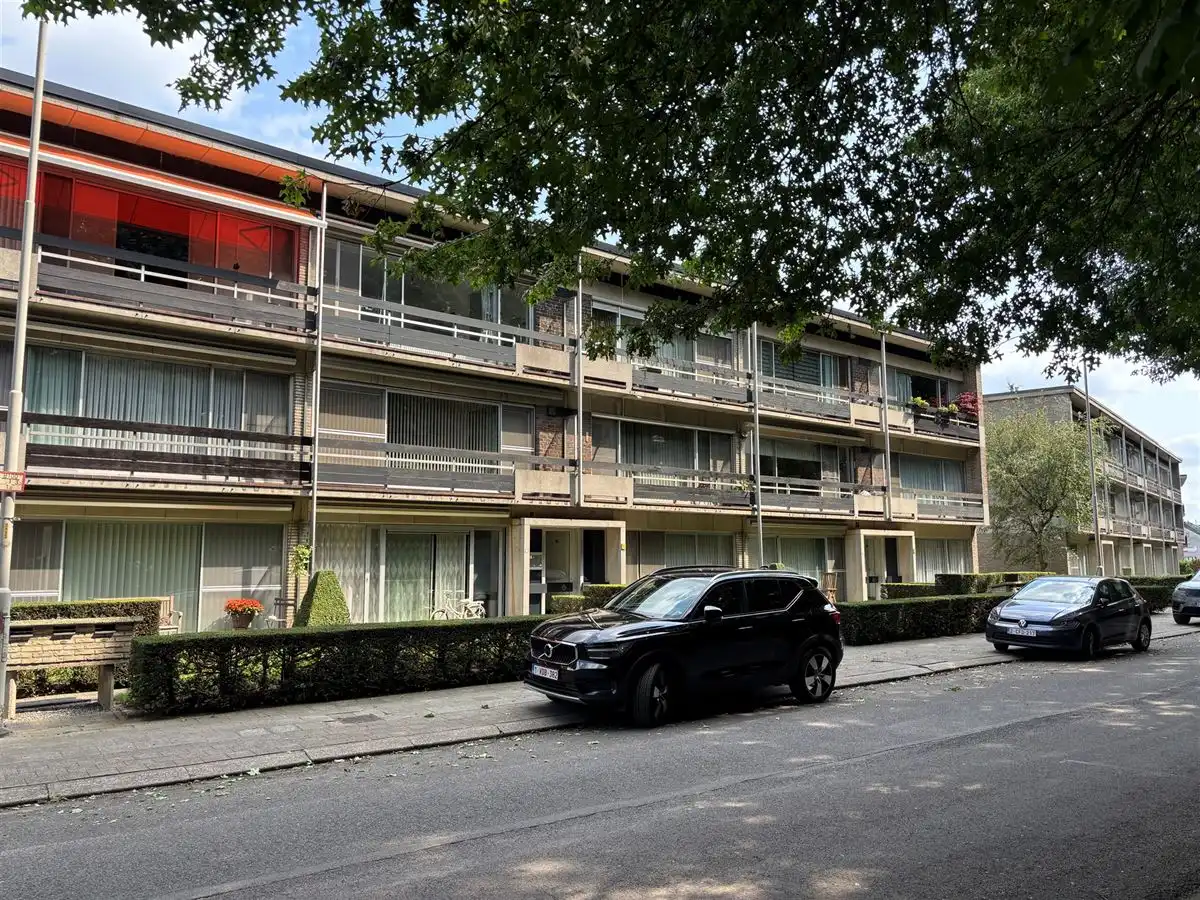 Leuk gelegen appartement met 2 slaapkamers en garage foto {{pictureIndex}}