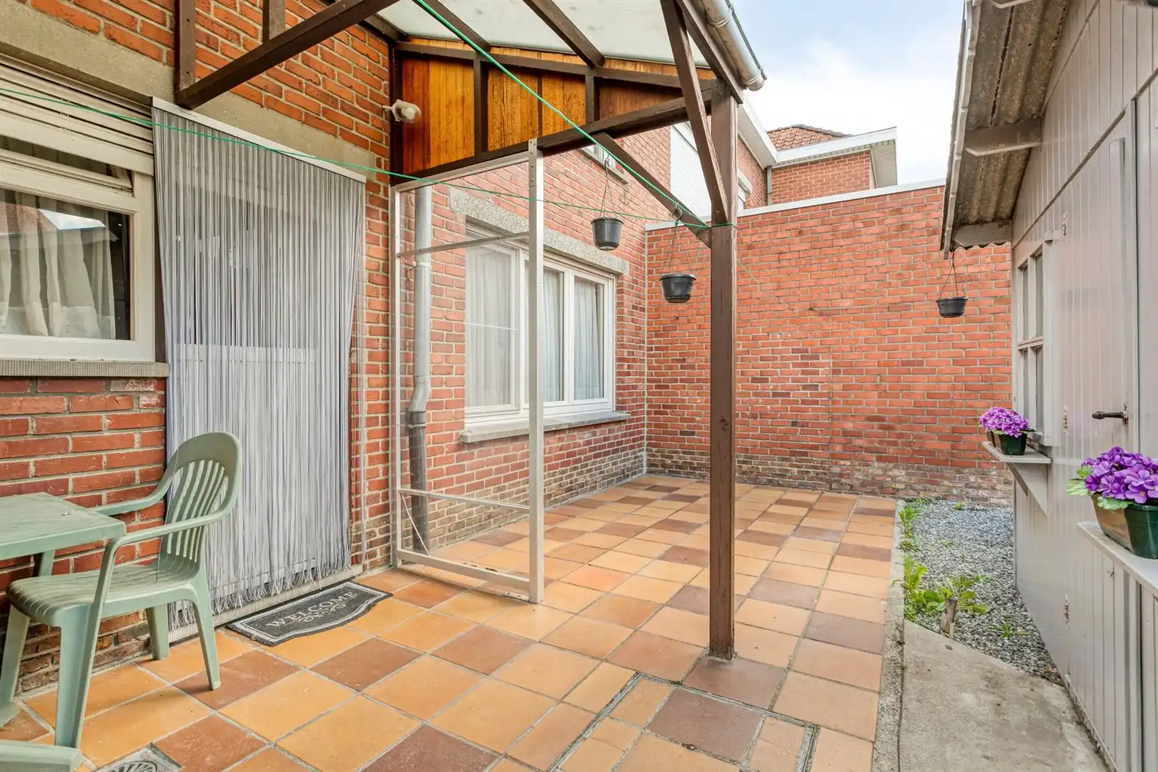 Te renoveren woning te Heurne foto 20