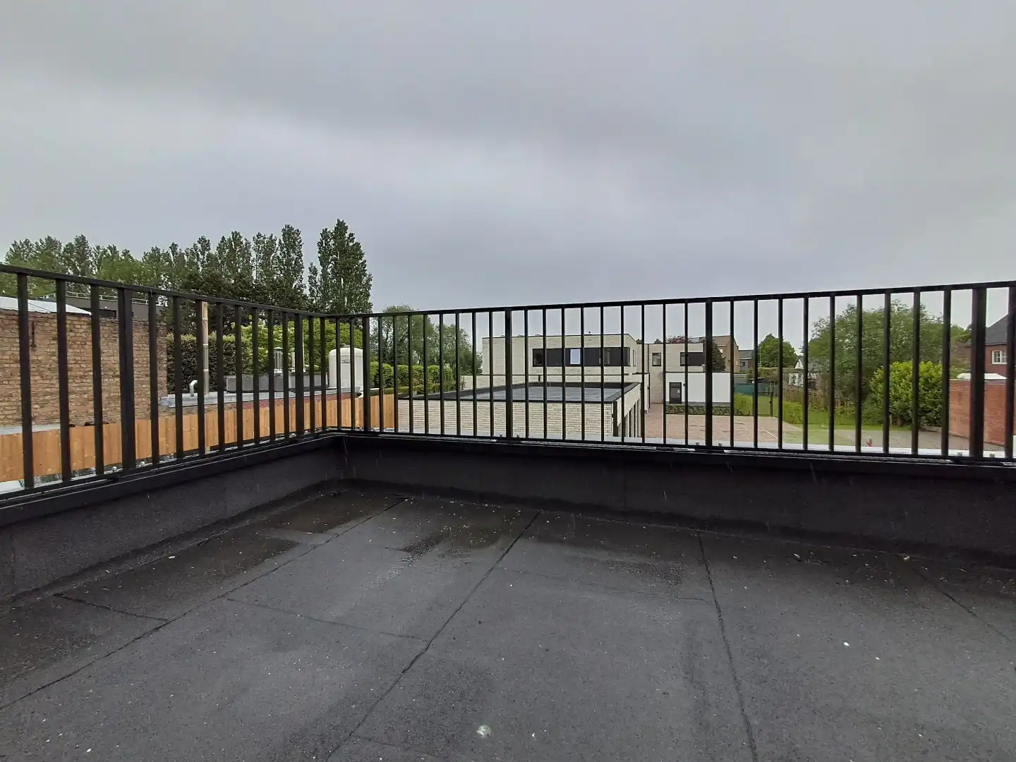 Ruim appartement met 2 terrassen! foto 10