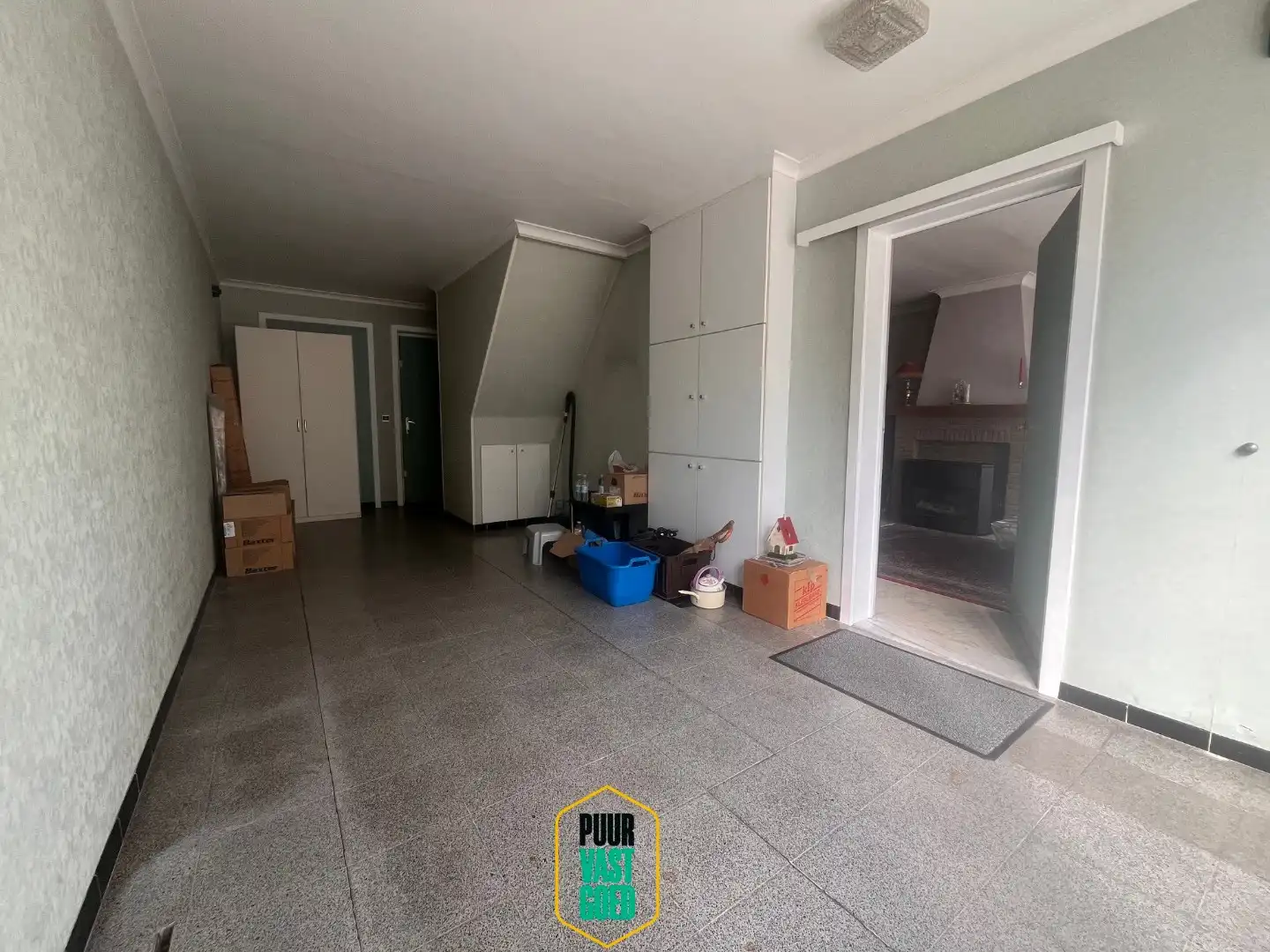 Vlot bereikbare en degelijke woning met tuin, garage en dubbele oprit. foto 7