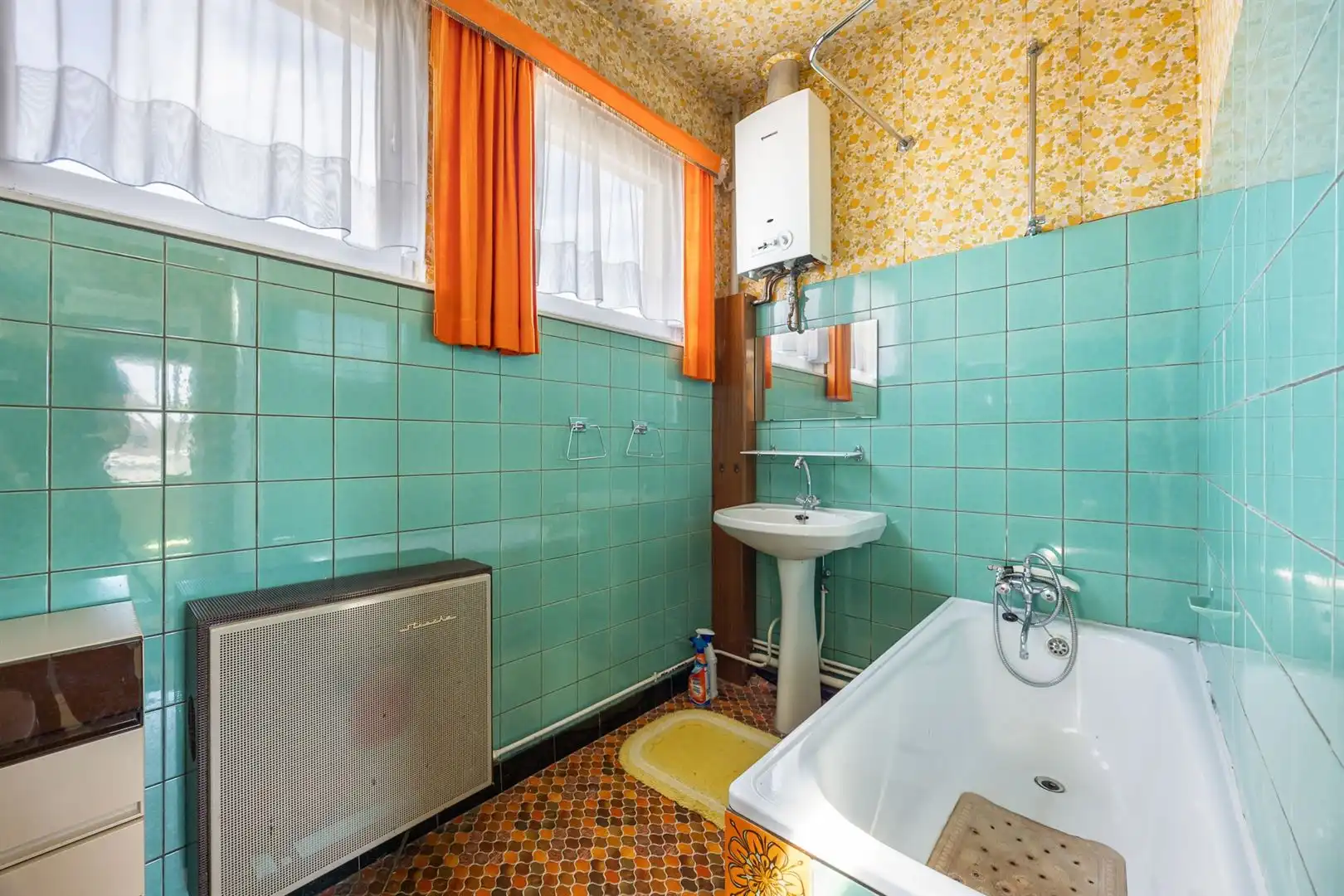 Te renoveren bel-etage met 3 slaapkamers op ca. 179m2 foto 17