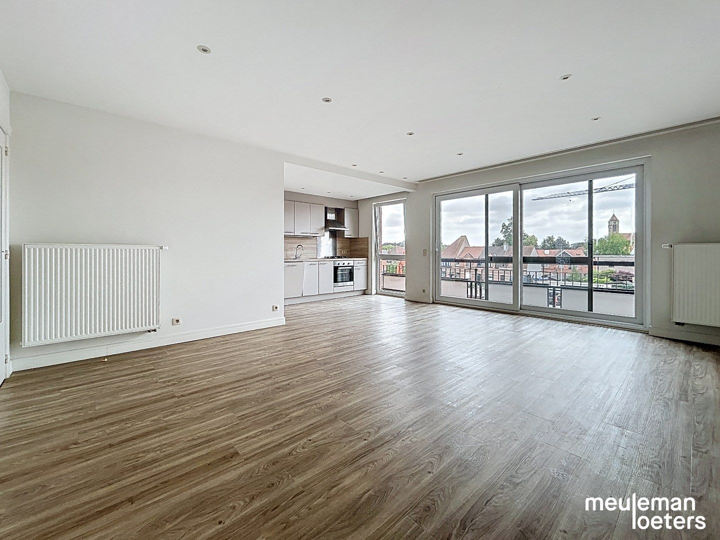 lichtrijk en energiezuinig appartement met balkon foto 5