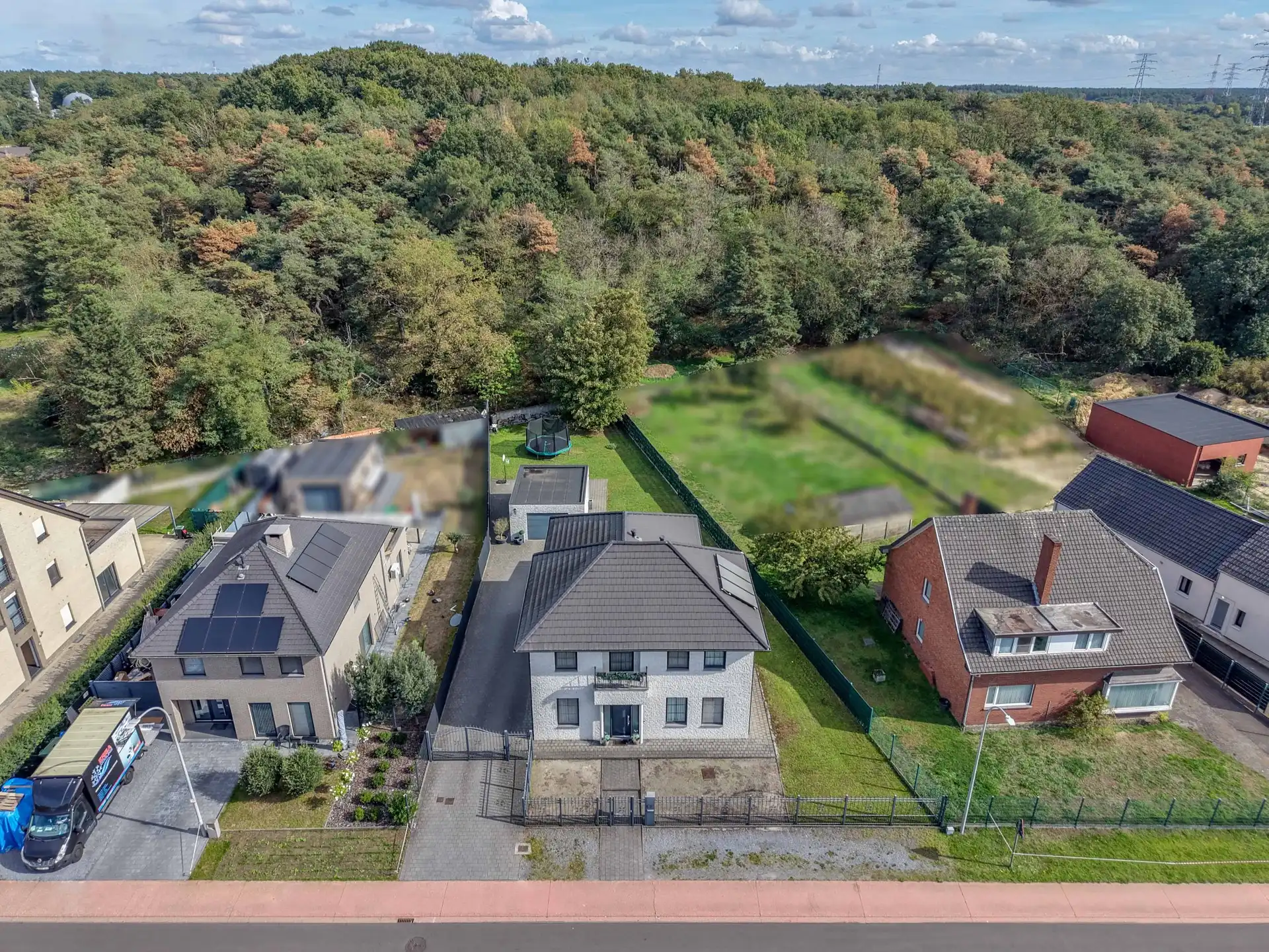 RUIME, RECENTE EN ENERGIEZUINIGE VILLA OP 8,97 ARE foto 7
