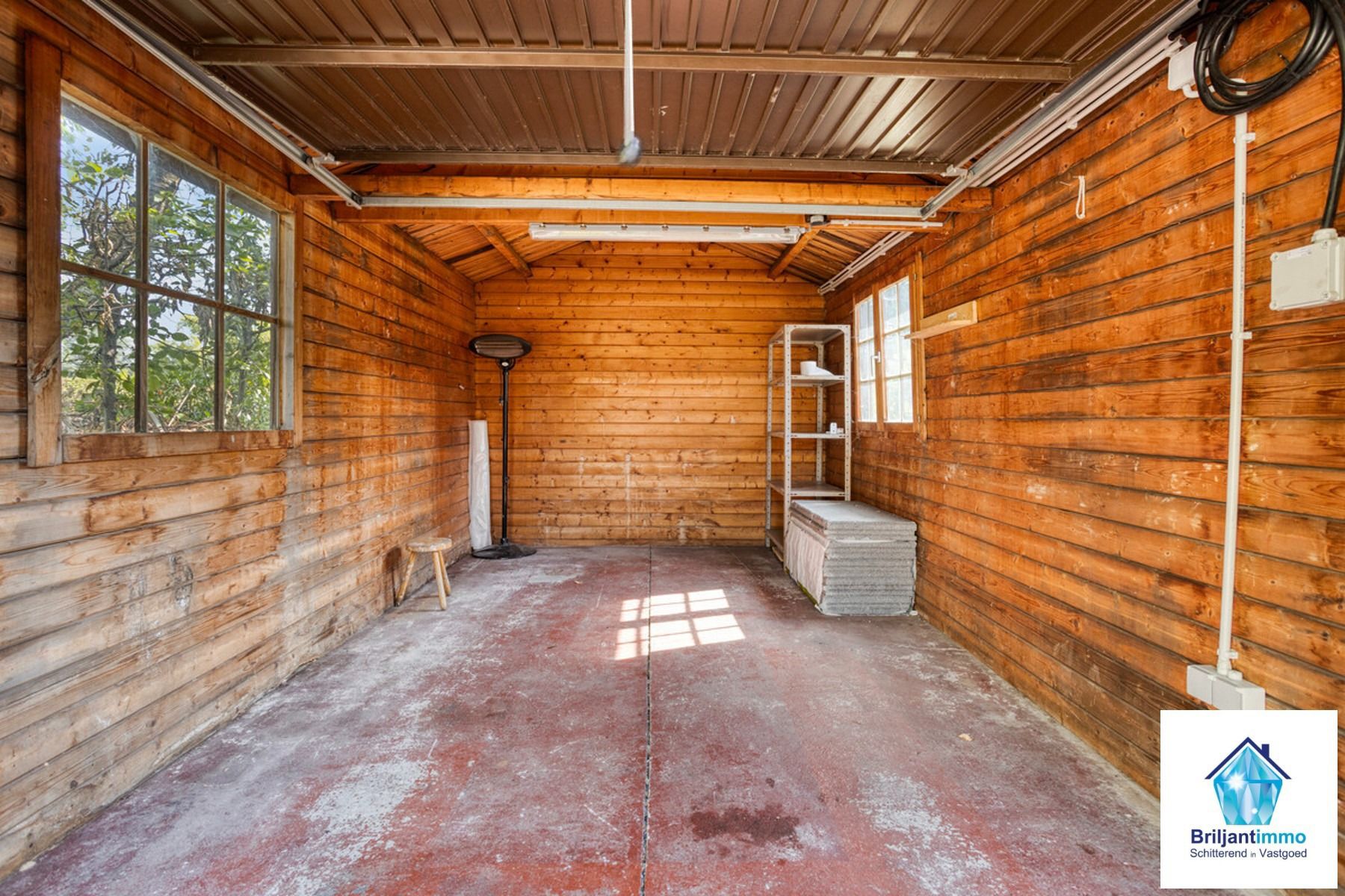 Instapklare woning 2(3) slpkmrs + bureau en garage foto 25