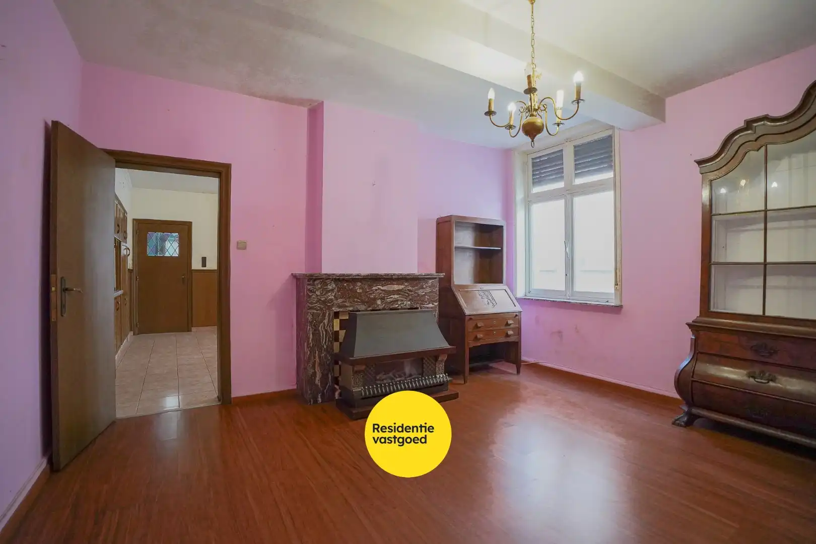 Karaktervolle hoekwoning op topligging in hartje Brugge foto 6