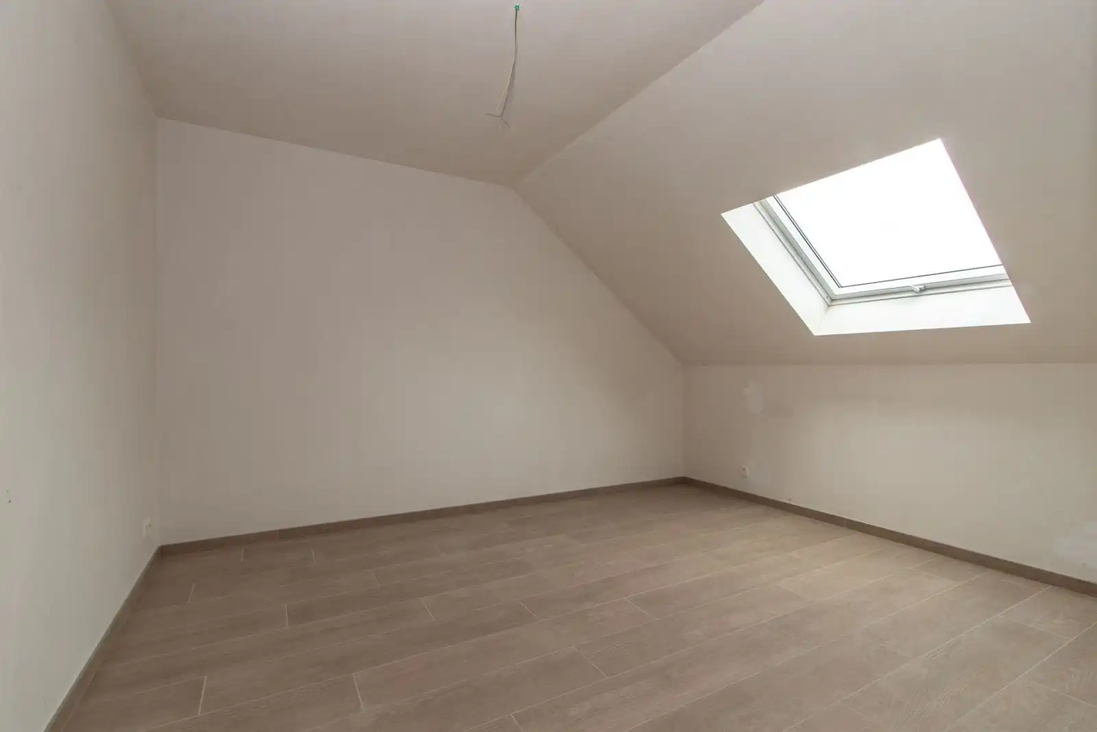 BEZOEKMOMENT  NU ZATERDAG  23/5 tsn 9u en 11 -- 3-slaapkamer appartement van 150m² met terras van 10 m² foto 14