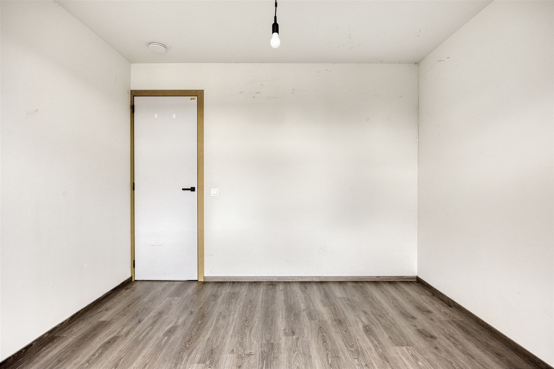 Modern 2-Slaapkamer Appartement te koop in Wetteren foto 10