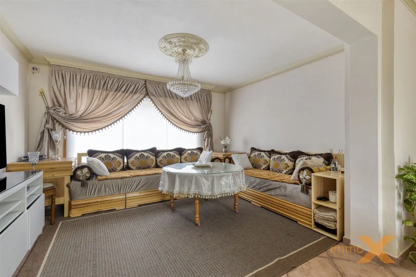 INSTAPKLARE GEZELLIGE WONING foto 6