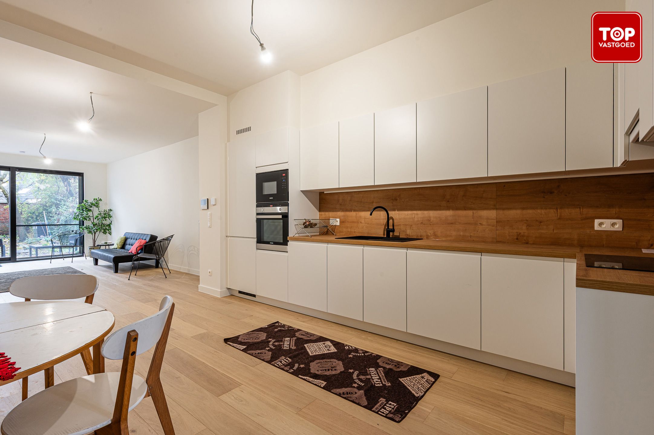 Top gerenoveerde gezinswoning in Mariakerke foto 14