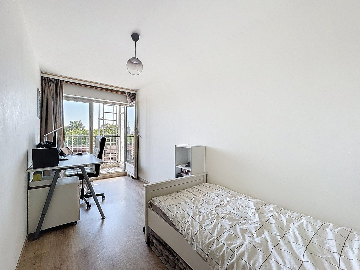 Instapklaar appartement met terras in hartje Leuven foto 6