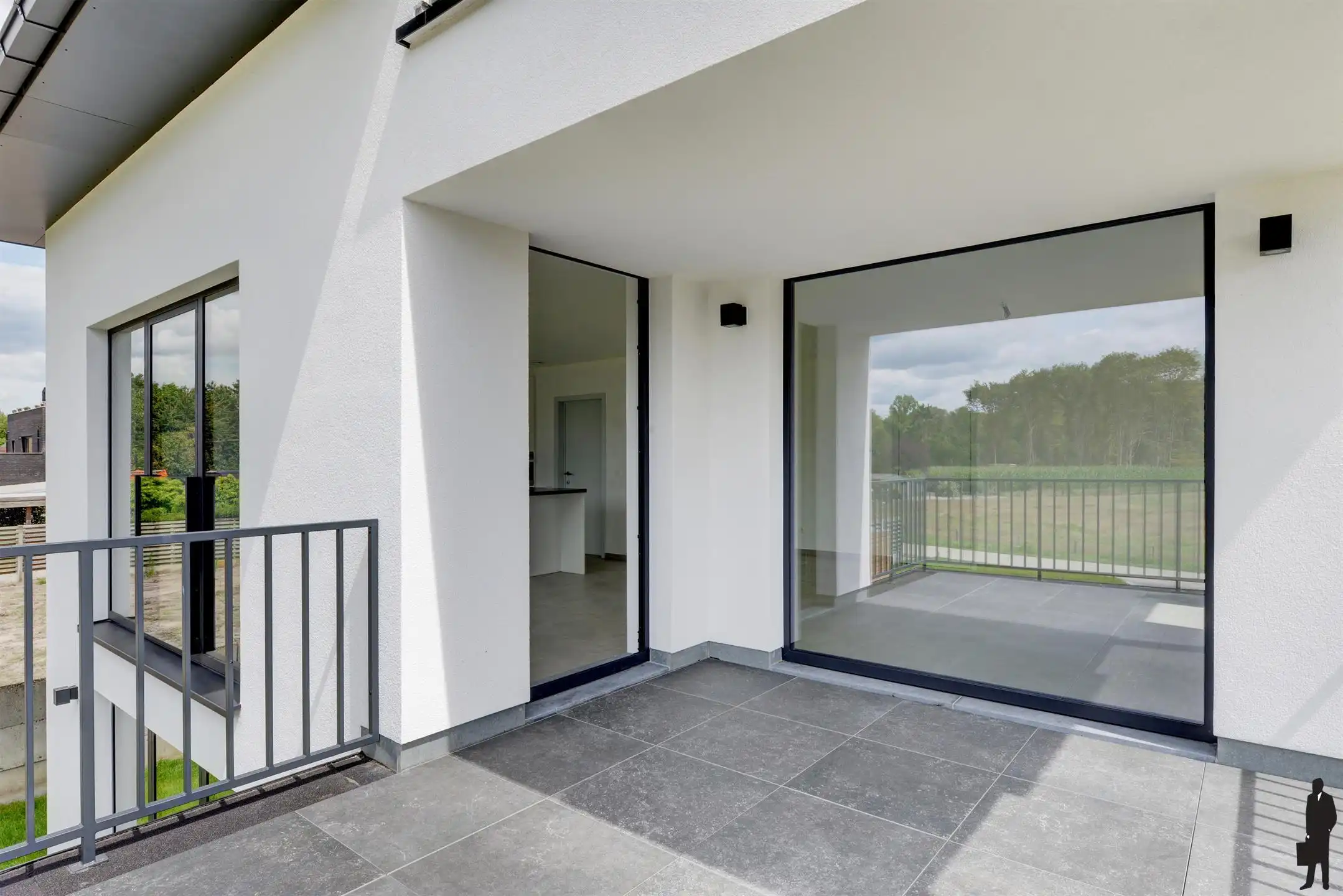 Modern appartement met 3 slaapkamers en terras foto 8