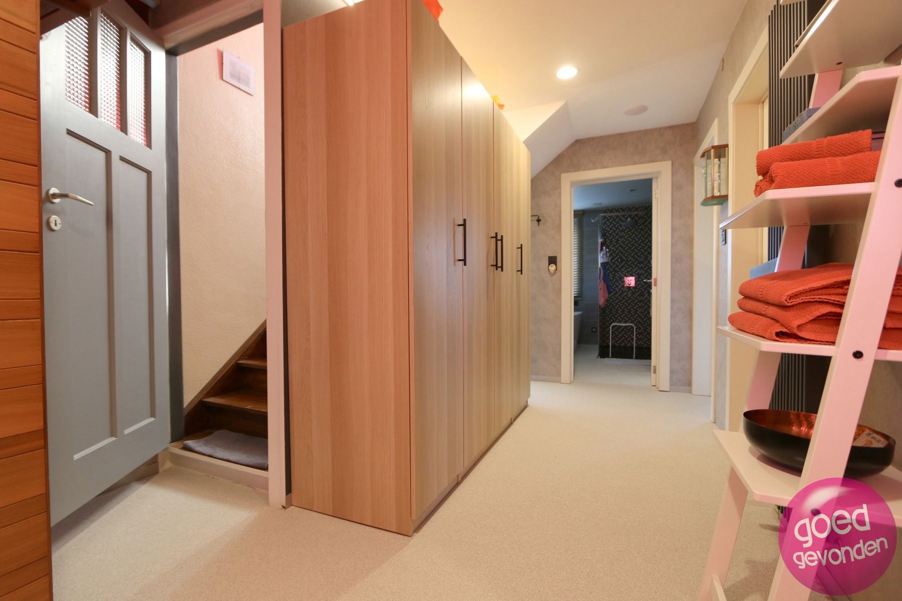 INSTAPKLARE HOB - 3 SLK - VERANDA - TUIN - TERRAS - 2GARAGES foto 34