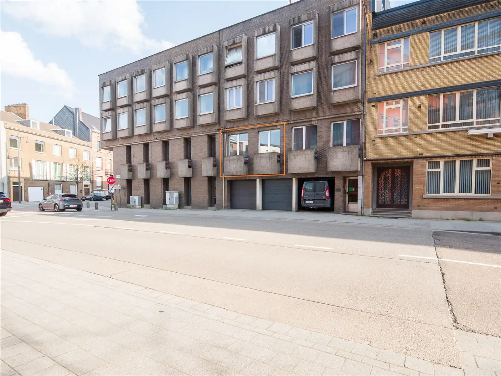 Studio(s) foto {{pictureIndex}}