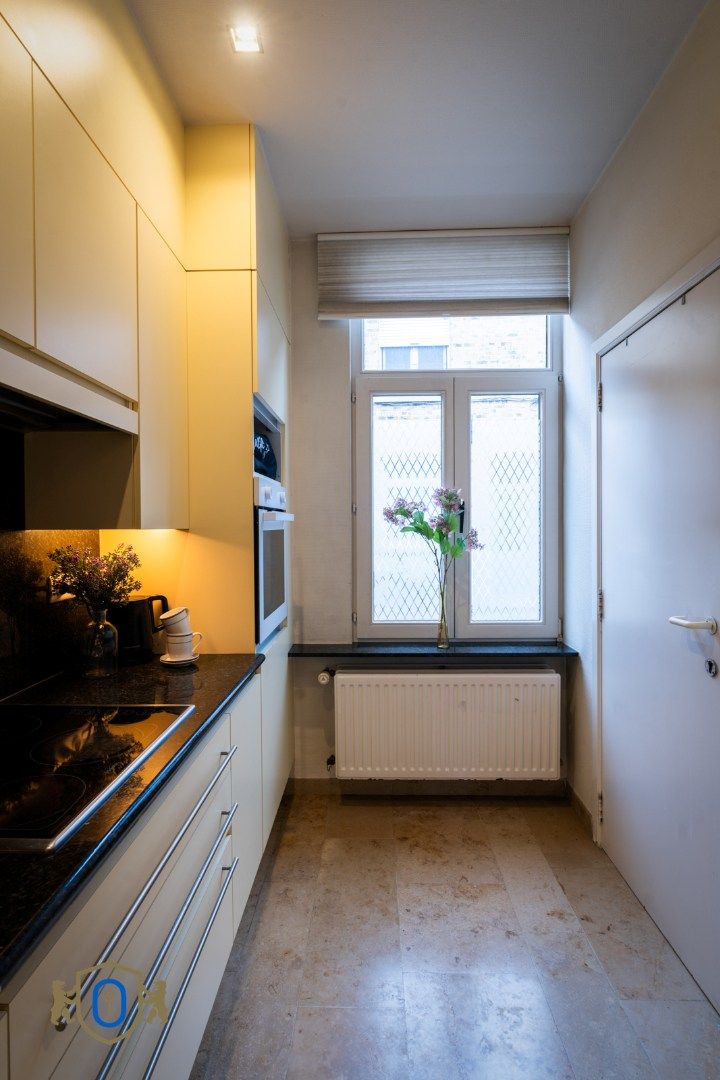 2-slpkr Brugse tussenwoning met tuin foto 6