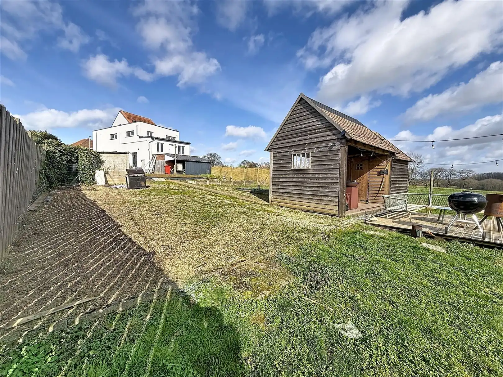 Gerenoveerde woning, 3 slpks, 2 bdks, opp 15a 80ca foto 5