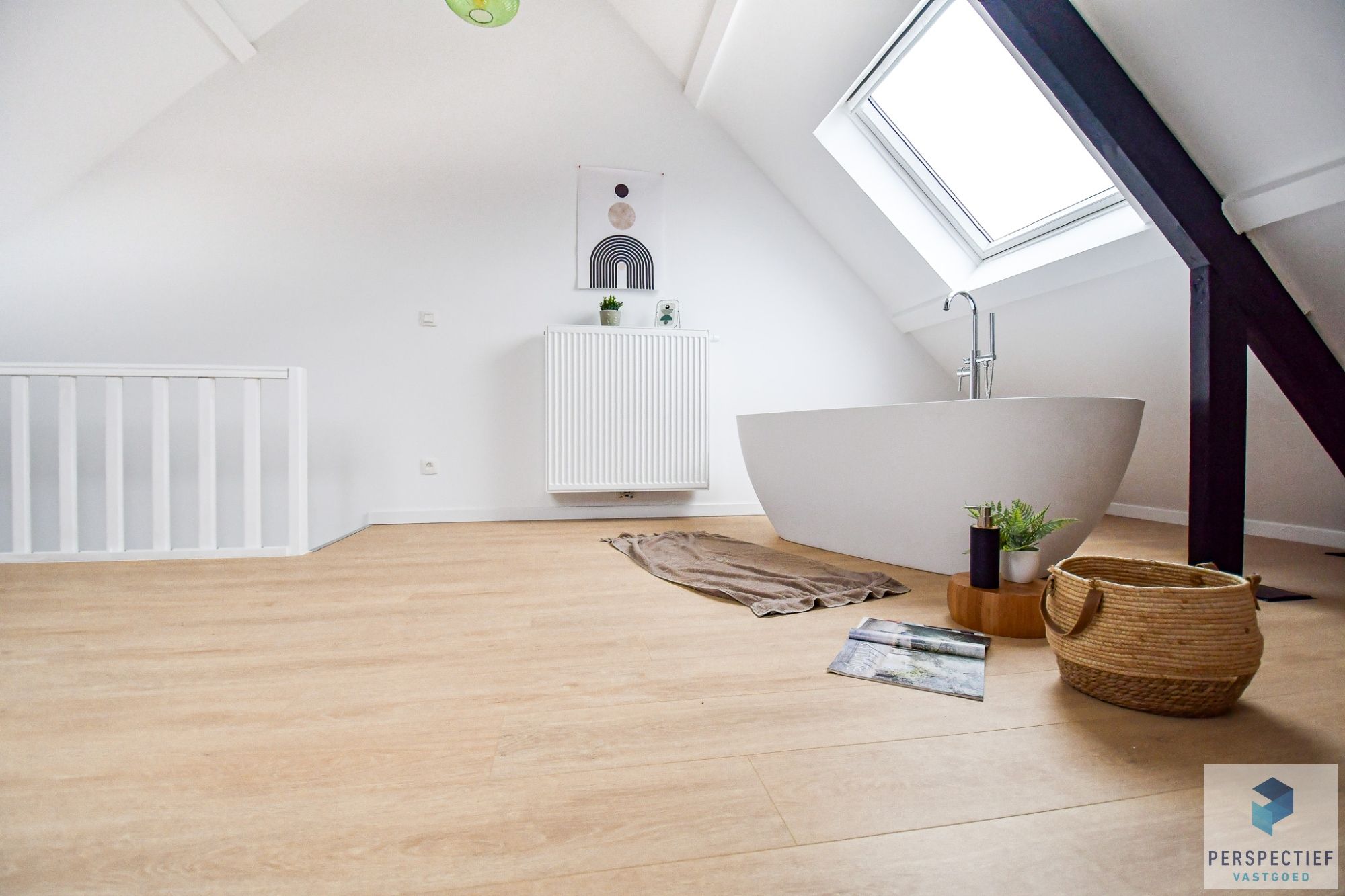 BEZOEKMOMENT ZATERDAG 20/12 VAN 9U TOT 10U30 | GERENOVEERDE, RUIME hedendaagse woning met GROTE tuin op TOPLOCATIE! foto 18