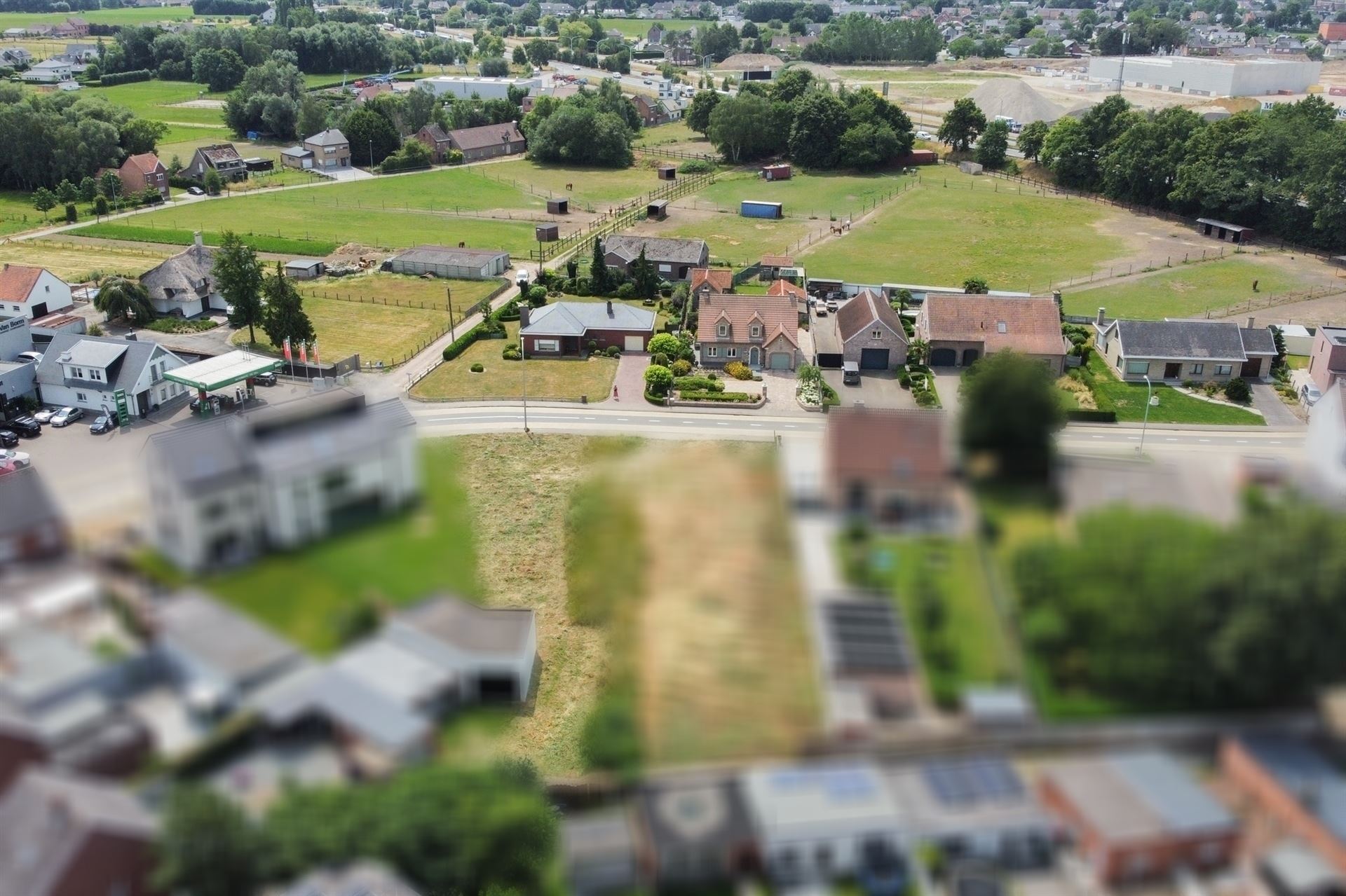 Mooie bouwgrond voor halfopen bebouwing nabij het centrum. foto 2