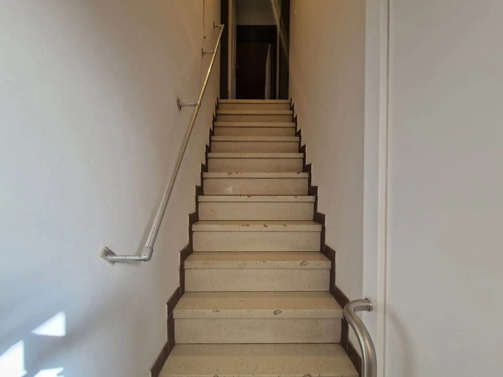 Appartement met 2 slaapkamers en garage op centrale locatie foto 12