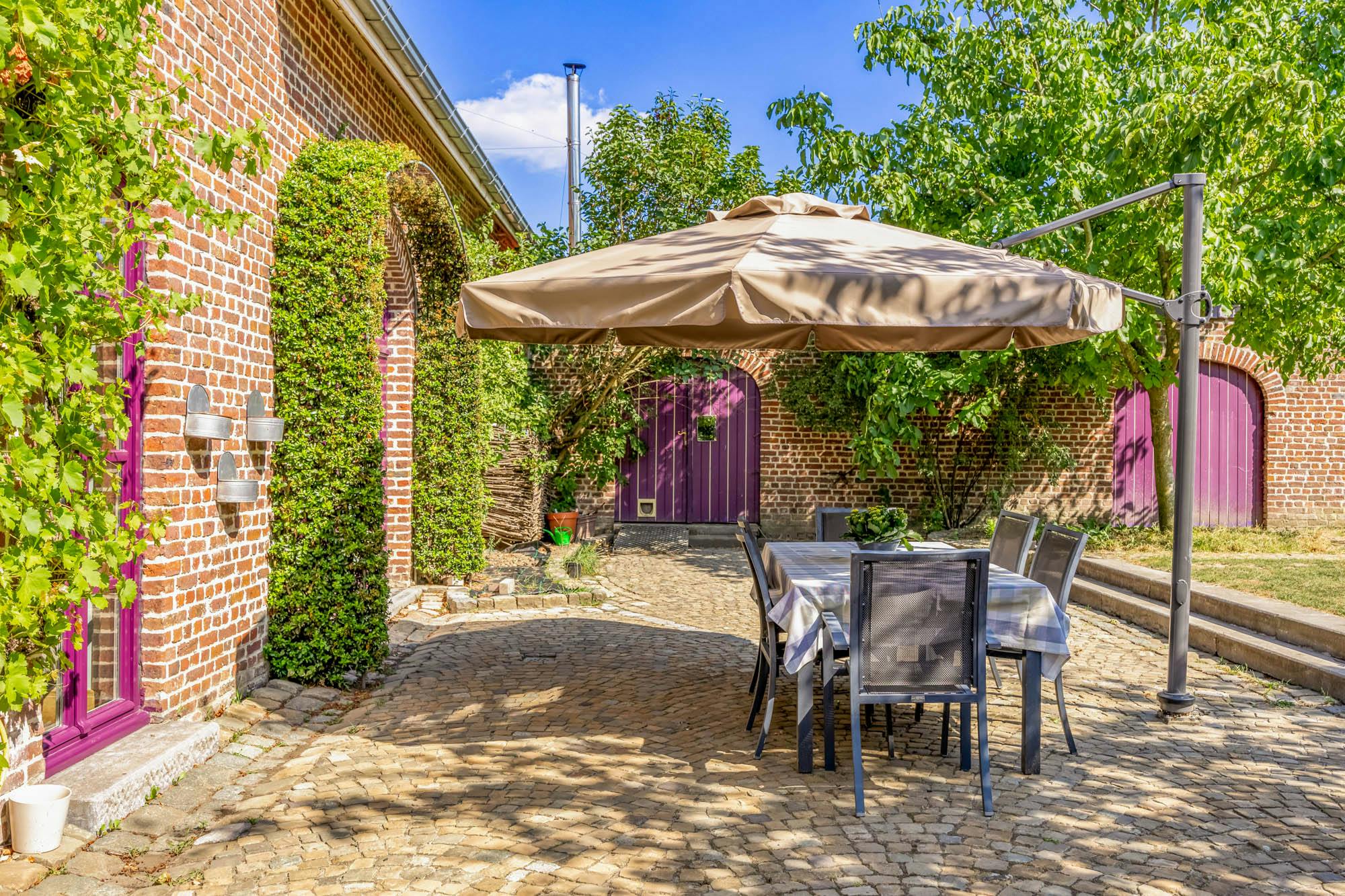 Gerenoveerde vierkantshoeve in het landelijke Vliermaal foto 26