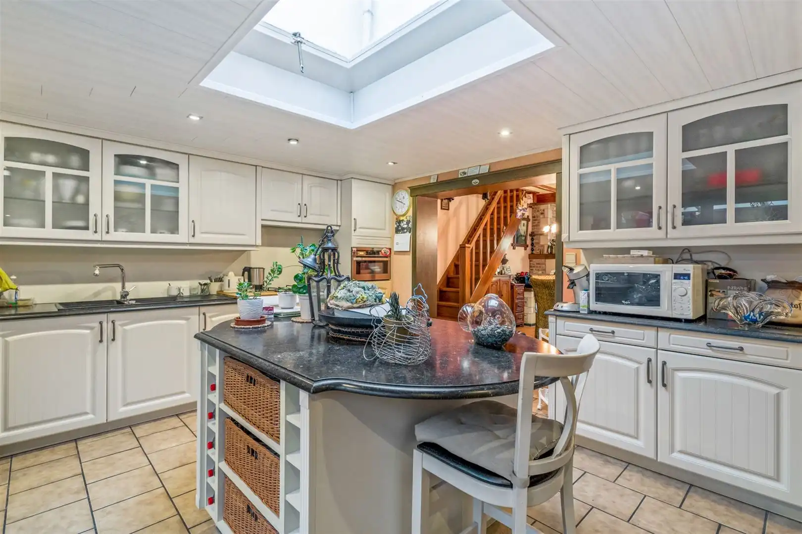 Centraal gelegen woning met 2 slaapkamers en tuin. foto 8