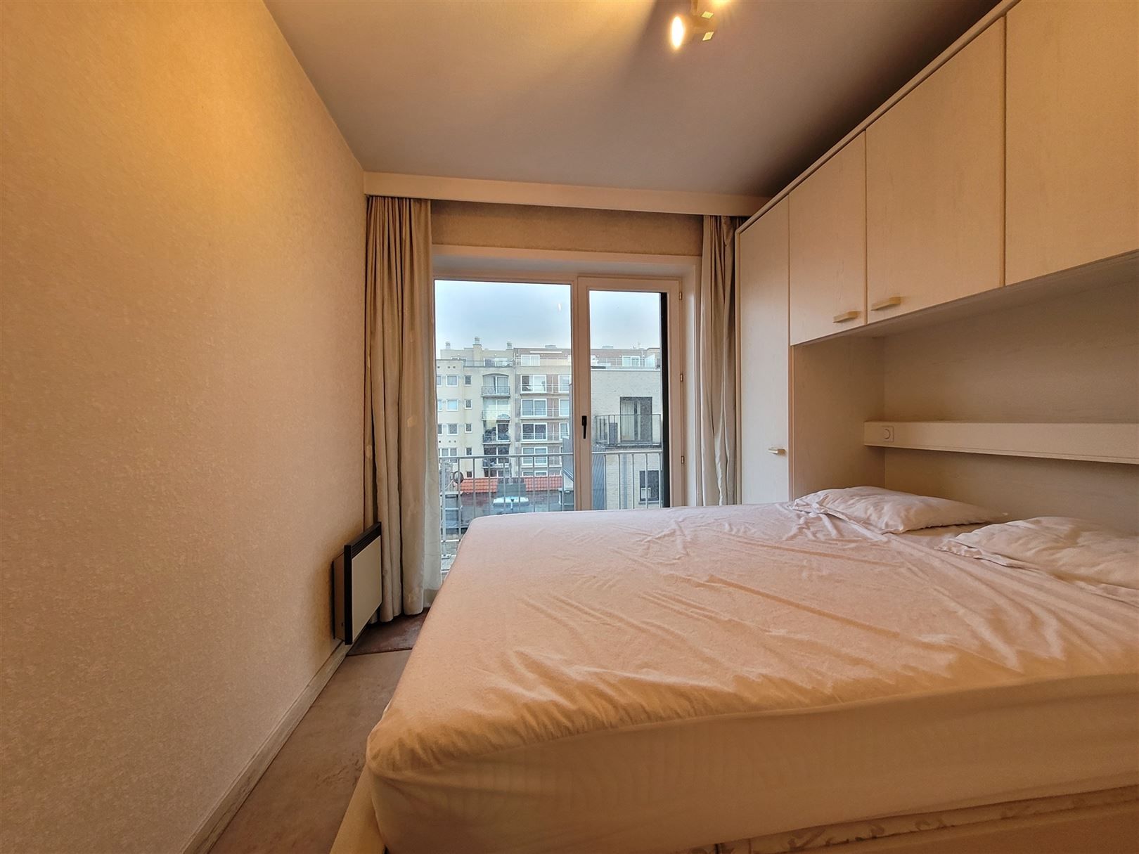 Gemeubeld 3-slaapkamerappartement met spectaculair zeezicht foto 16