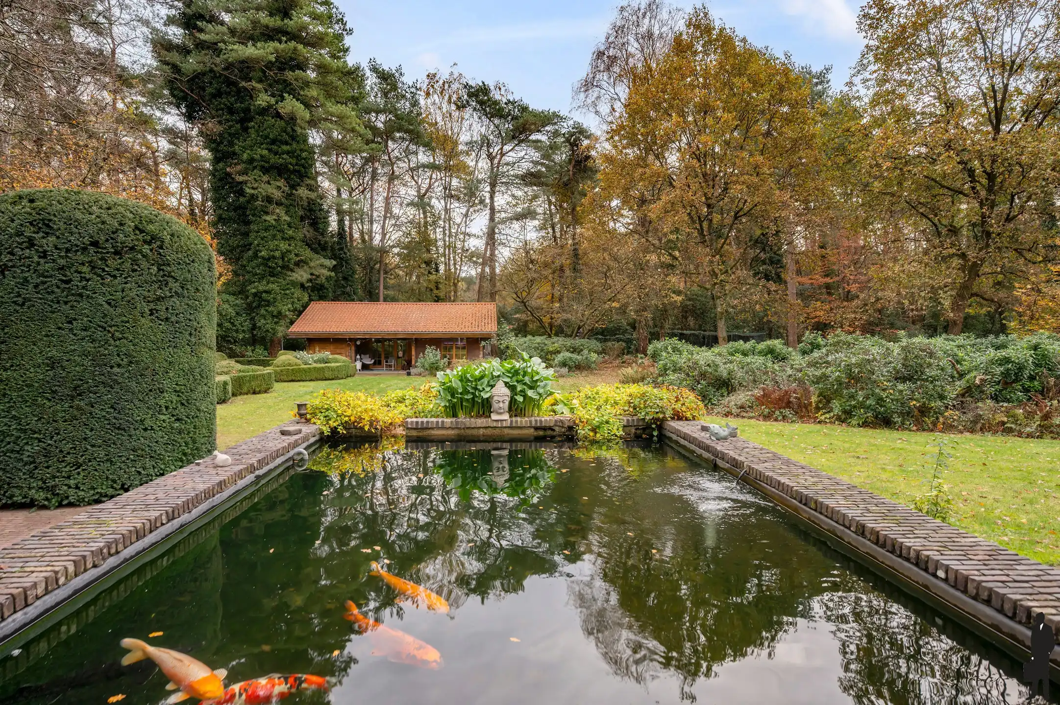 Topgelegen villa met zwembad en paddock!  foto 28