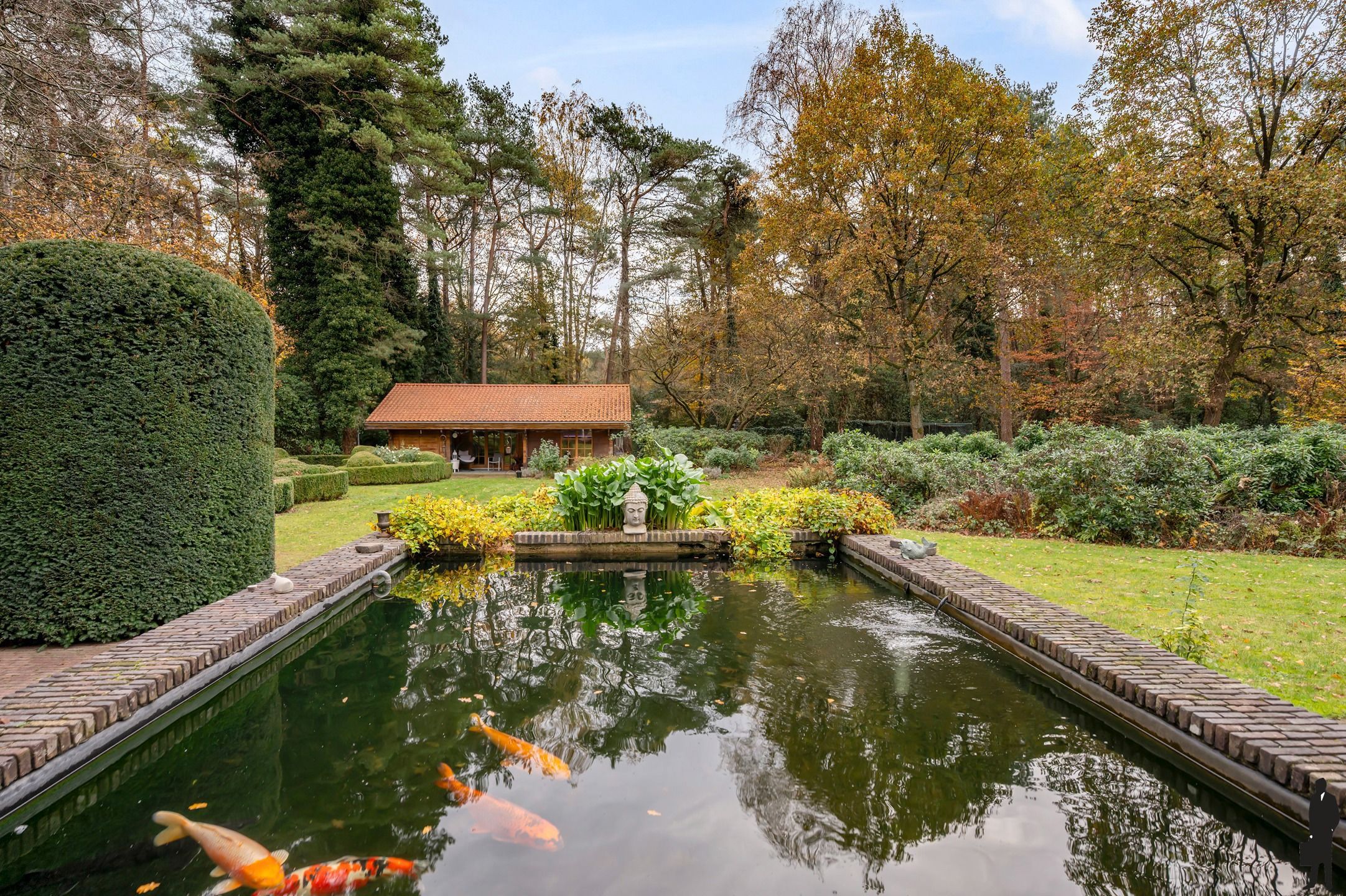 Topgelegen villa met zwembad en paddock!  foto 28