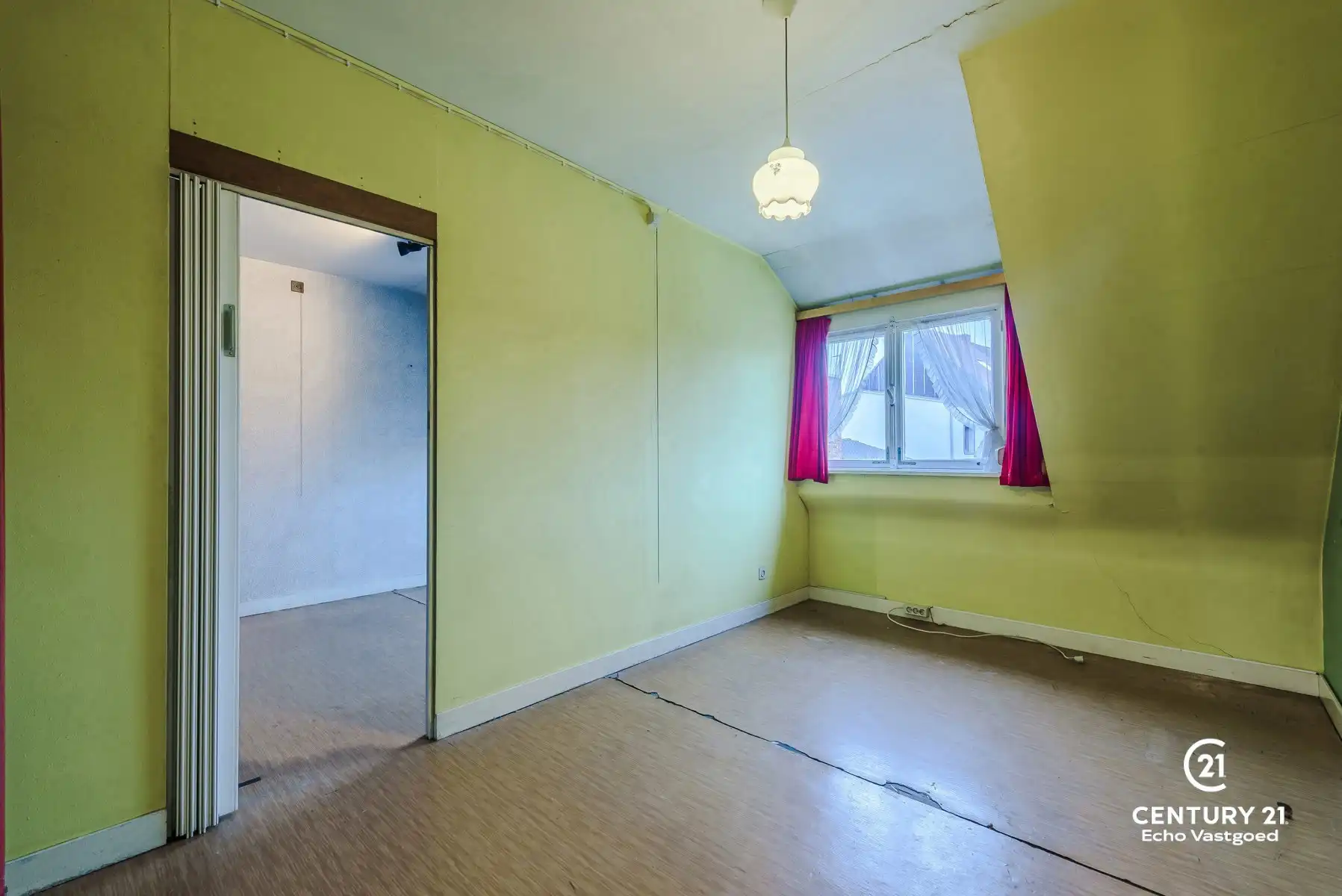 Te renoveren woning met potentieel in hartje Oud-Turnhout foto 13
